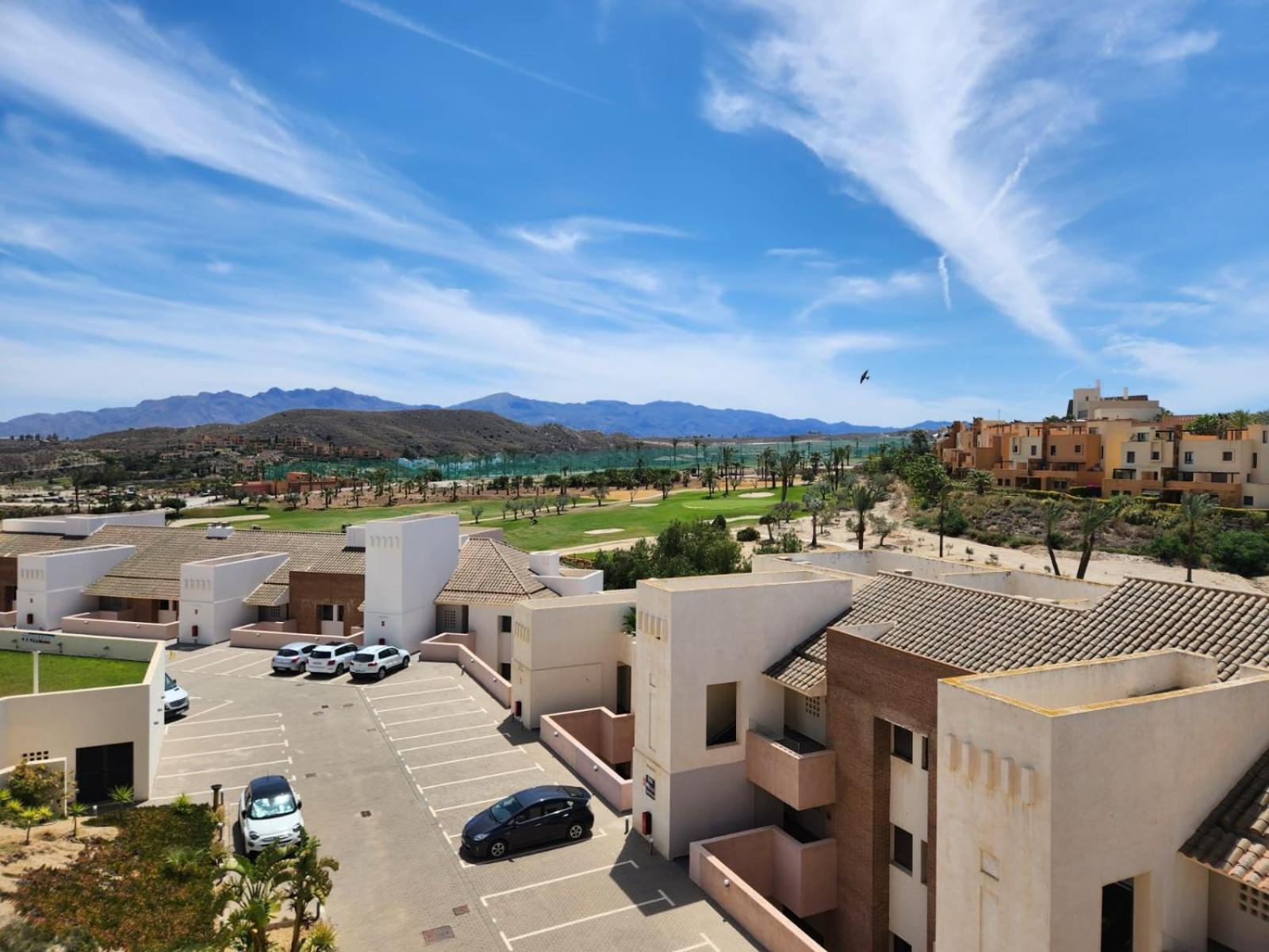 Atico Esquinero Con Preciosas Vistas Al Valle Del Este Golf Con Piscina Comunitaria! Vera Zewnętrze zdjęcie