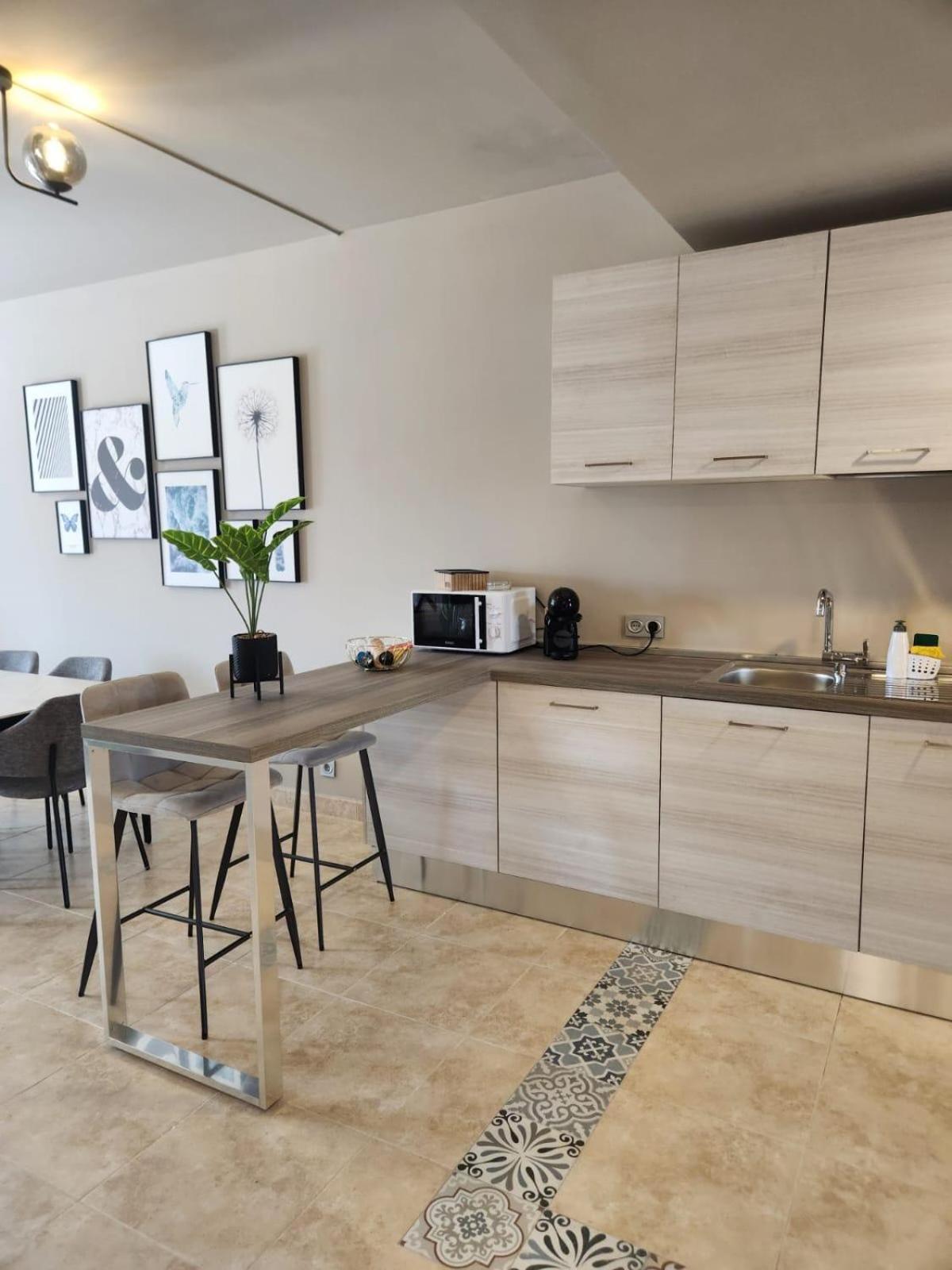 Atico Esquinero Con Preciosas Vistas Al Valle Del Este Golf Con Piscina Comunitaria! Vera Zewnętrze zdjęcie